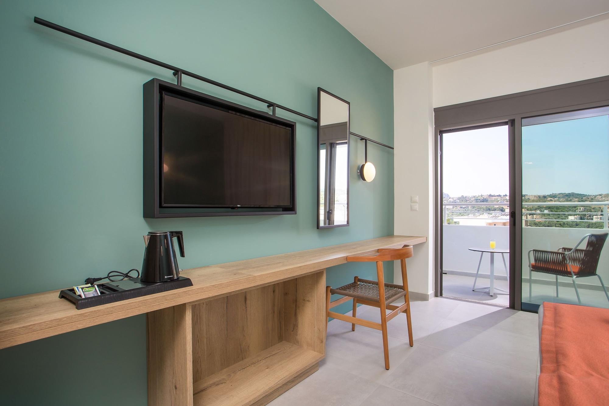 Mazoren Art Hotel 3*