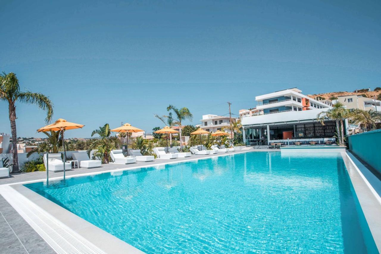 Mazoren Art Hotel 3*