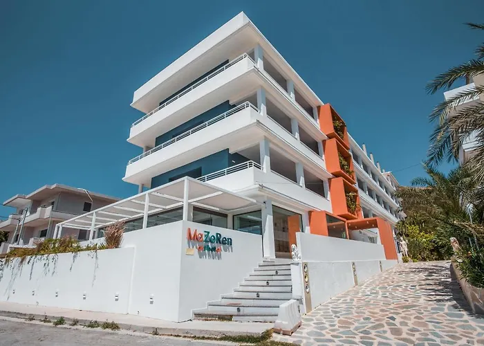 Mazoren Art Hotel